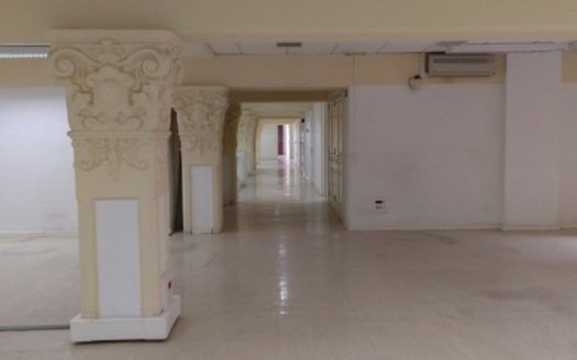 SE ALQUILA. Magnífico local comercial en el centro de Santa Cruz en la calle El Pilar