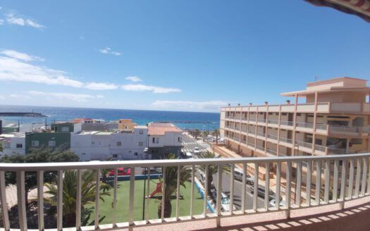 Bonito apartamento en el Puertito de Güímar con vistas al mar