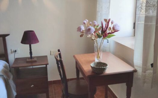 Bonita casa típica restaurada se alquila en el centro de Güímar