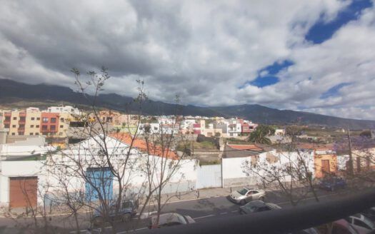 Se alquila bonito apartamento, centro de Güímar