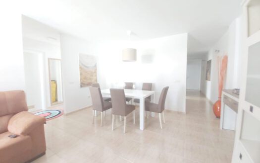 Se alquila bonito apartamento, centro de Güímar