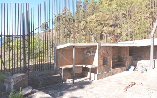 Se vende propiedad singular en el monte de los Frailes en los altos de Arafo