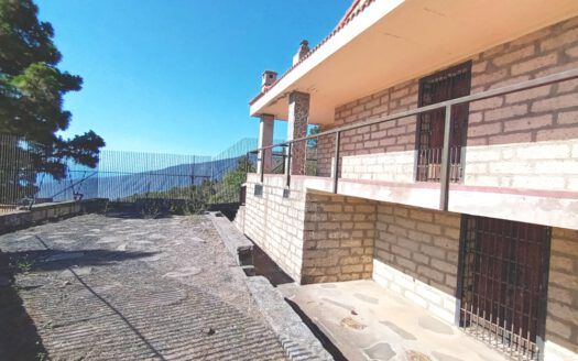 Se vende propiedad singular en el monte de los Frailes en los altos de Arafo