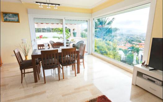 Venta de magnífico chalet en la Orotava, en la zona de Las Cuevas.