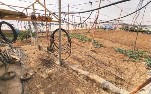 Se vende bonita propiedad en Arico zona Marzagán