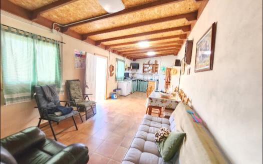 Se vende bonita propiedad en Arico zona Marzagán