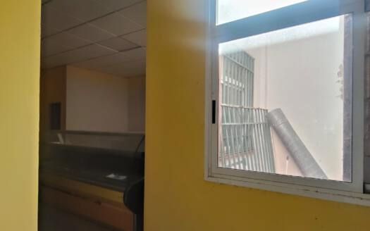 Se vende local comercial en Güímar