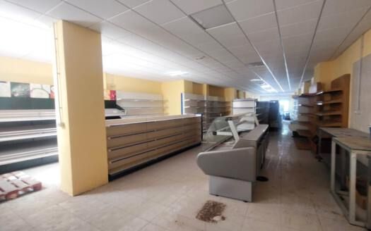 Se vende local comercial en Güímar