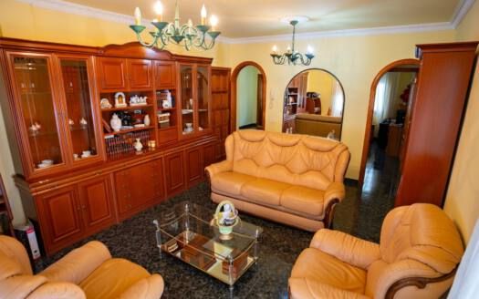 Se vende casa en Güímar