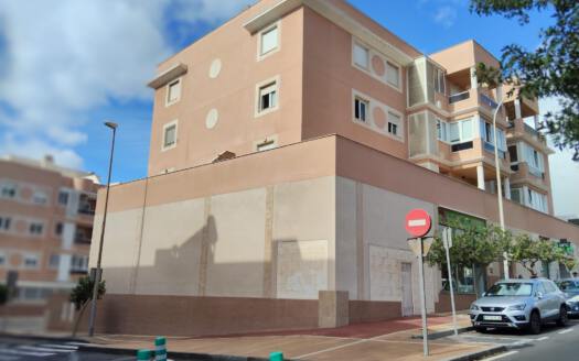Se vende local en Puertito de Güímar
