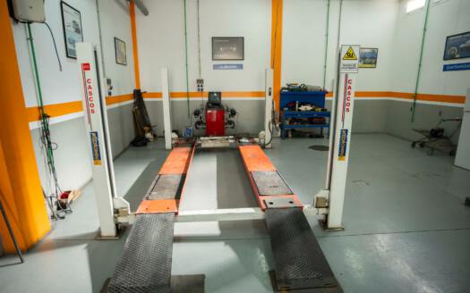 Se vende solar y local de negocios en el centro de Güímar