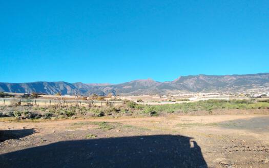 Se vende terreno en Güímar