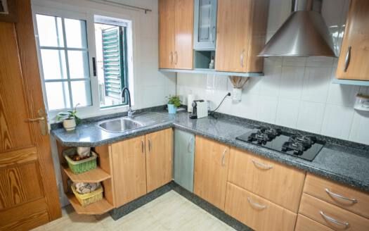 Se vende chalet adosado en La Laguna