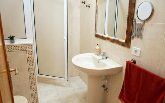 Se vende chalet adosado en La Laguna