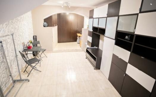 Se vende chalet adosado en La Laguna