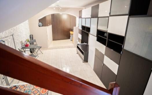 Se vende chalet adosado en La Laguna