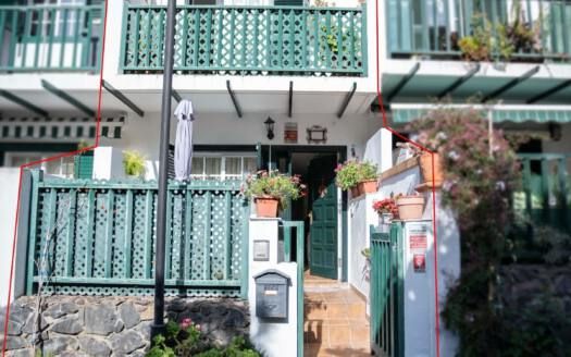 Se vende chalet adosado en La Laguna