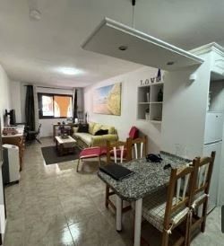 Se vende piso en El Médano