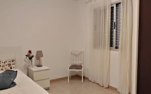 Se alquila apartamento en Las Caletillas