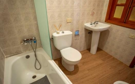 Se vende céntrico piso en Güímar