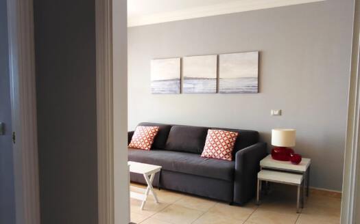 Se alquila apartamento en El Poris