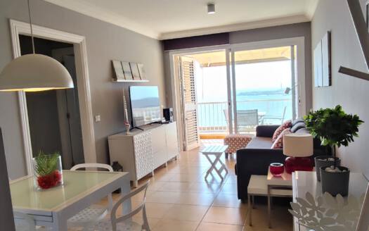 Se alquila apartamento en El Poris