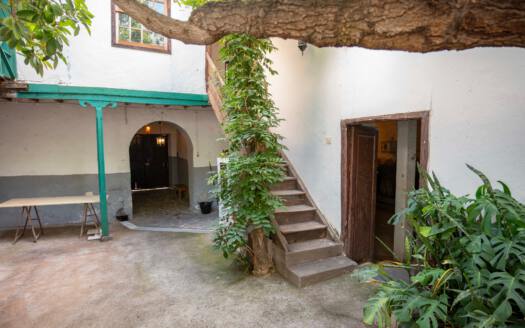 Se vende espectacular casa antigua en Arafo