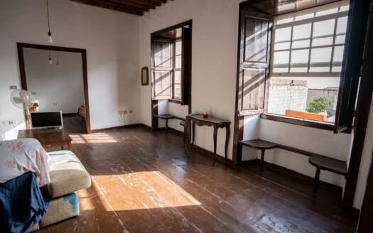Se vende espectacular casa antigua en Arafo
