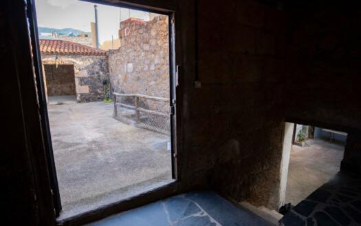 Se vende espectacular casa antigua en Arafo